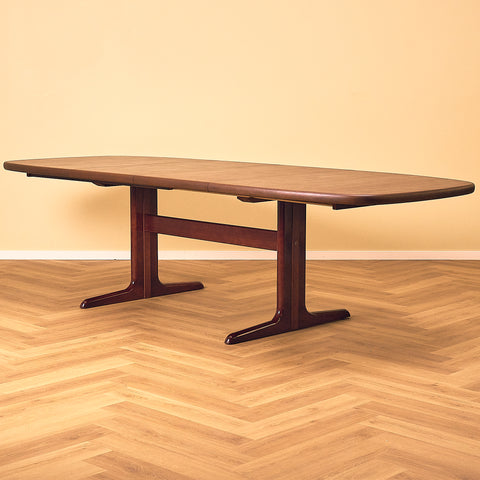 Skovby Mahogany Dining Table with Two Leaves