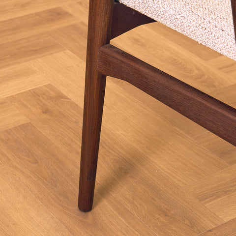 Danish dining armchairs in walnut 'model 213' by Thomas Harlev for Farstrup