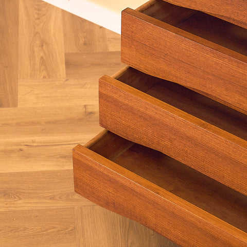 Danish chest of drawers in teak