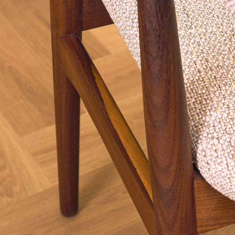 Danish dining armchairs in walnut 'model 213' by Thomas Harlev for Farstrup