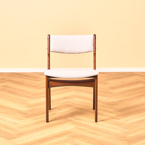 Danish set of 6 dining chairs in solid teak