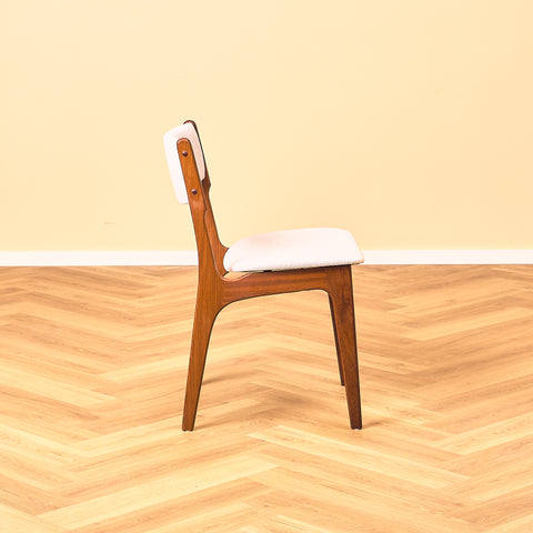 Danish set of 6 dining chairs in solid teak