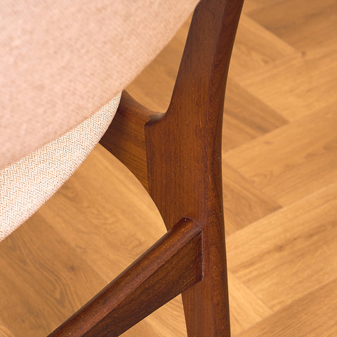 Danish set of 6 dining chairs in solid teak