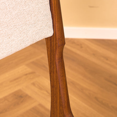Danish set of 6 dining chairs in solid teak