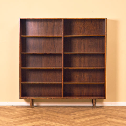 Danish bookshelf in Santos rosewood by Poul Hundevad for Poul Hundevad and Co.