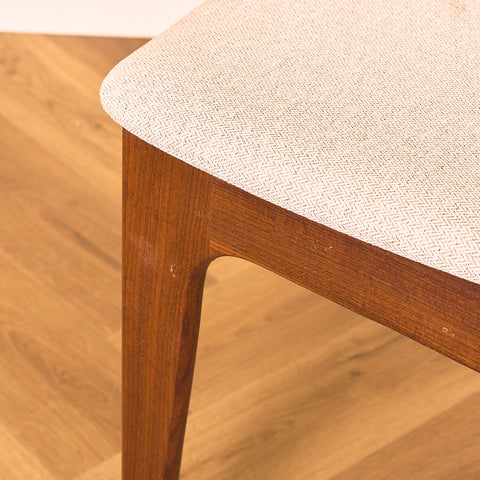 Danish set of 6 dining chairs in solid teak