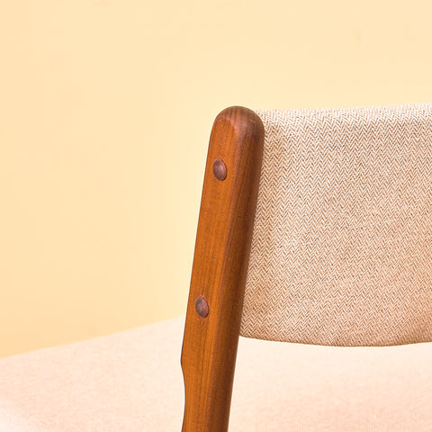 Danish set of 6 dining chairs in solid teak