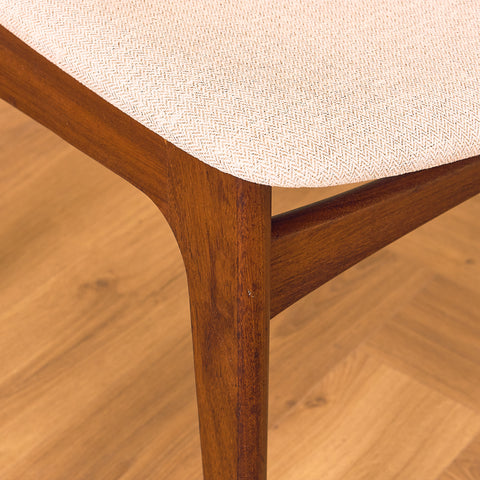 Danish set of 6 dining chairs in solid teak