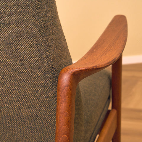 Folke Ohlsson Duxiesta Armchair for Ljungs Industrier