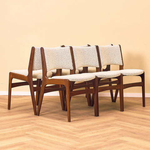 Danish dining chairs in walnut by Erik Buch for Anderstrup Møbelfabrik, model 89