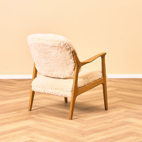 Swedish armchair in oak, model 'Domus' by Inge Andersson for Bröderna Andersson