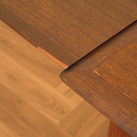 Danish dining table in teak