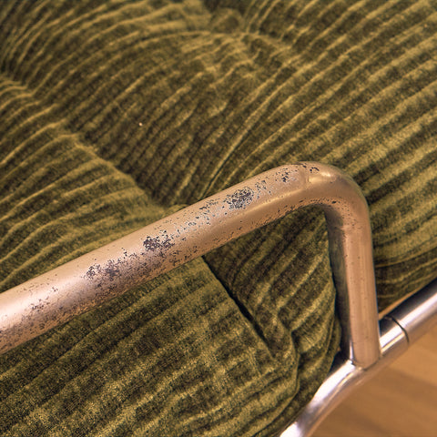 Mid-century armchair in chrome by Peter Hoyte