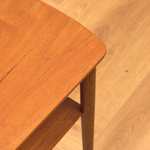 Side table in teak and oak