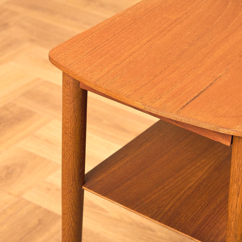 Side table in teak and oak
