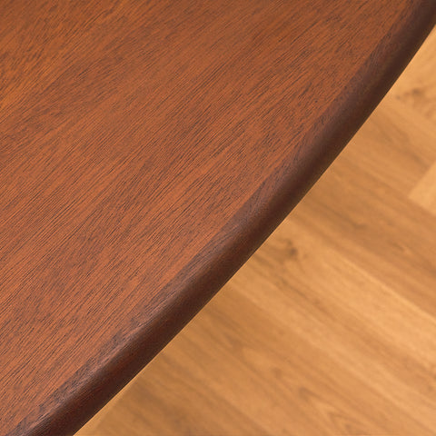 Danish dining table in mahogany by Skovby