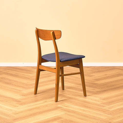 Danish dining chairs in teak and beech by Findahl Møbelfabrik, model 'Møsbol'