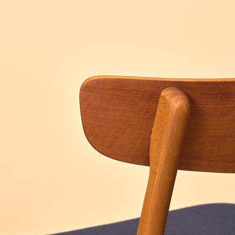 Danish dining chairs in teak and beech by Findahl Møbelfabrik, model 'Møsbol'