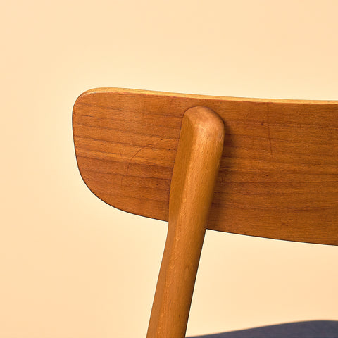 Danish dining chairs in teak and beech by Findahl Møbelfabrik, model 'Møsbol'