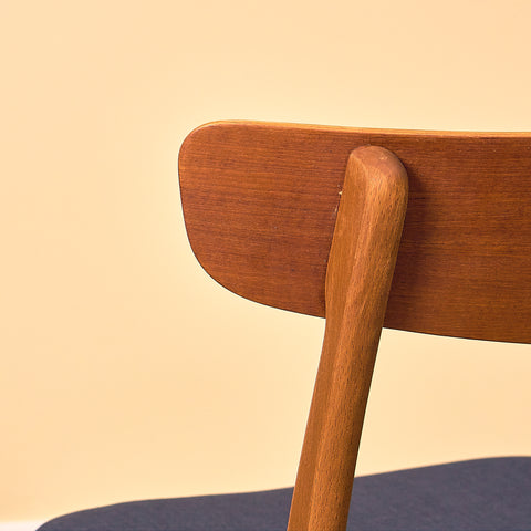 Danish dining chairs in teak and beech by Findahl Møbelfabrik, model 'Møsbol'