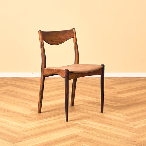 Danish dining chairs in Santos rosewood by Søren Ladefoged for S&L Møbler