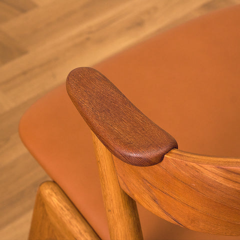 Danish dining chairs in teak and oak, model 32 by Kai Kristiansen for Korup Stolefabrik