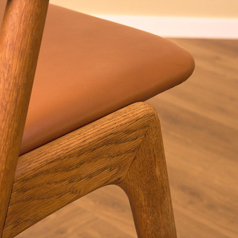 Danish dining chairs in teak and oak, model 32 by Kai Kristiansen for Korup Stolefabrik