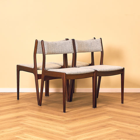 Danish dining chairs in Santos rosewood by Johannes Andersen for Uldum Mobelfabrik
