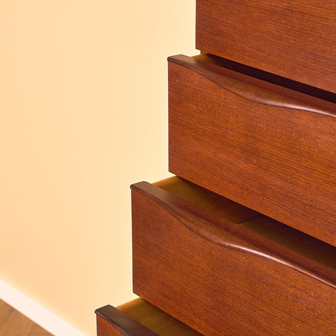 Danish chest of drawers in teak