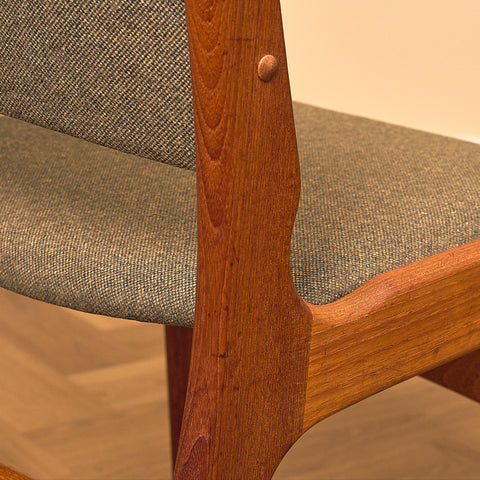 A rare set of Danish dining chairs in teak by Erik Buch for Anderstrup Møbelfabrik, model 89