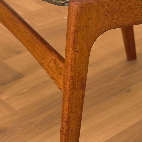 A rare set of Danish dining chairs in teak by Erik Buch for Anderstrup Møbelfabrik, model 89
