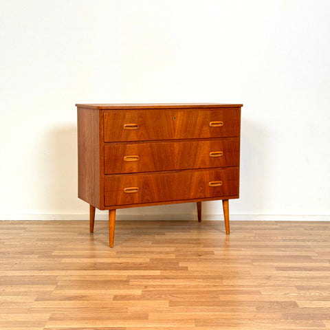 Chest of 3 drawers in teak, 1950s-60s, Sweden - Beyo Vintage