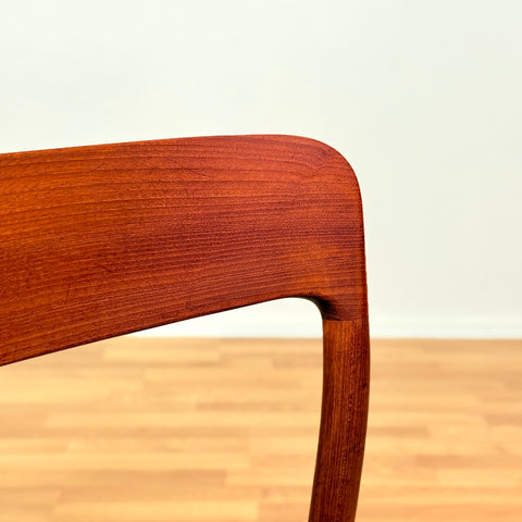 Danish set of 4 dining chairs in solid teak, 'model 75' by Niels O. Moller