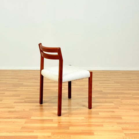 Danish set of 8 dining chairs in teak by N.O. Møller, model 404