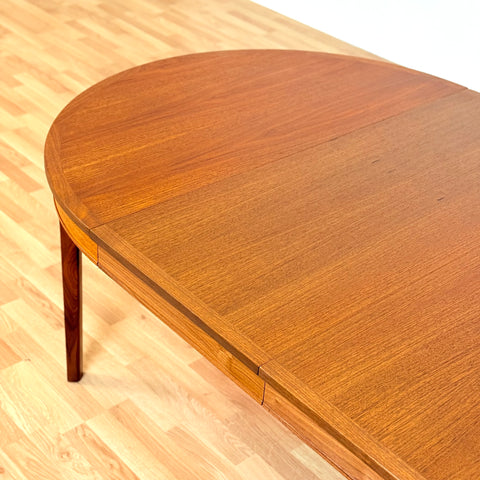 Swedish round dining table in walnut by Skaraborgs Möbelindustri in Tibro