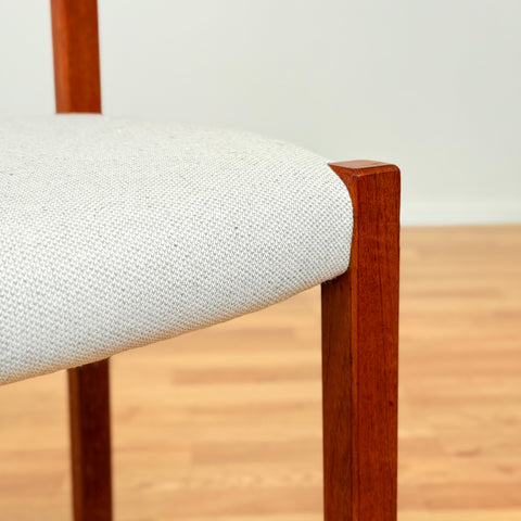 Danish set of 8 dining chairs in teak by N.O. Møller, model 404