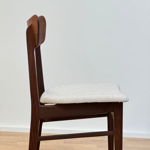 Set of 3+1 dining chairs, Schiønning & Elgaard