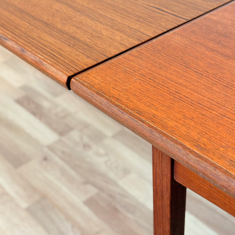 Dining table in teak, 1950s-60s, Denmark - Beyo Vintage