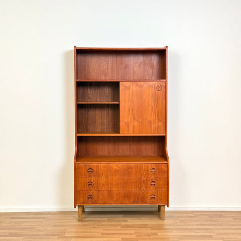 Bookshelf in teak, 1950s-60s, Denmark - Beyo Vintage