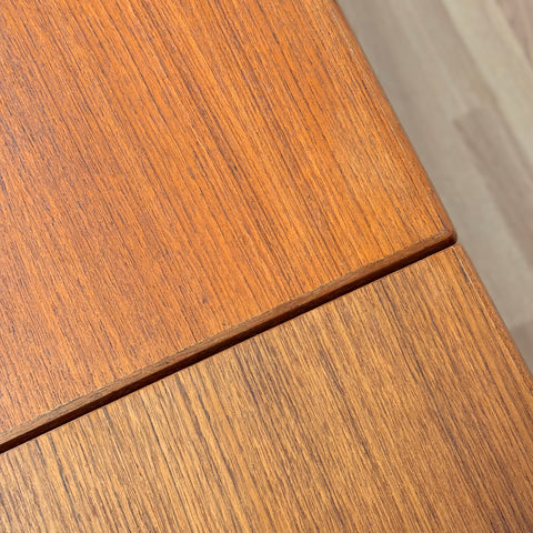 Dining table in teak, 1950s-60s, Denmark - Beyo Vintage