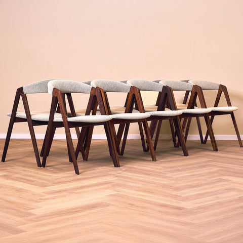 Danish set of 10 dining chairs in walnut by Sax Møbler