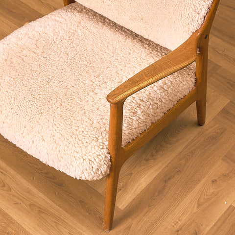 Inge Andersson Domus Oak Armchair with Cream Sheepskin, top view of the seat
