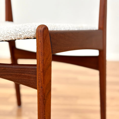 Set of 4 dining chairs in teak by Poul Volther for Frem Rojle, 1950s-60s, Denmark - Beyo Vintage