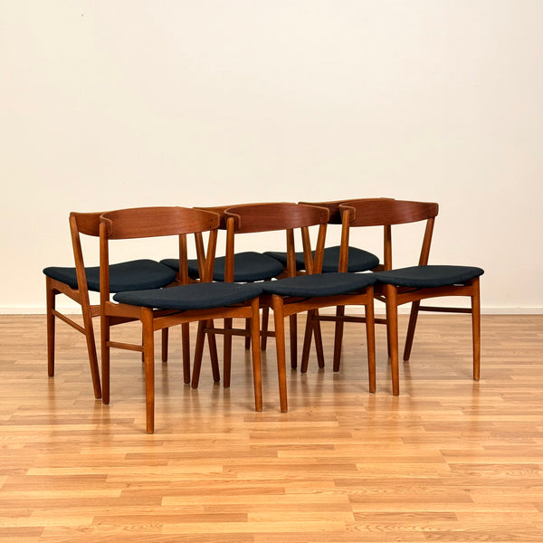 Vintage Danish set of 6 dining chairs 'model 206' by Thomas Harlev