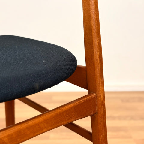 Danish set of 6 dining chairs 'model 206' by Thomas Harlev for Farstrup