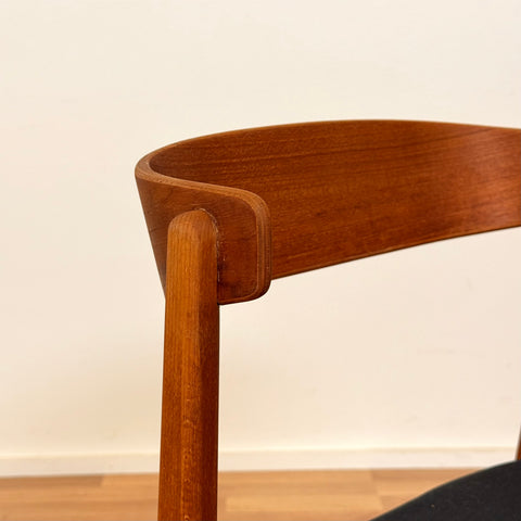 Danish set of 6 dining chairs 'model 206' by Thomas Harlev for Farstrup