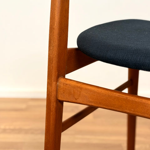 Danish set of 6 dining chairs 'model 206' by Thomas Harlev for Farstrup