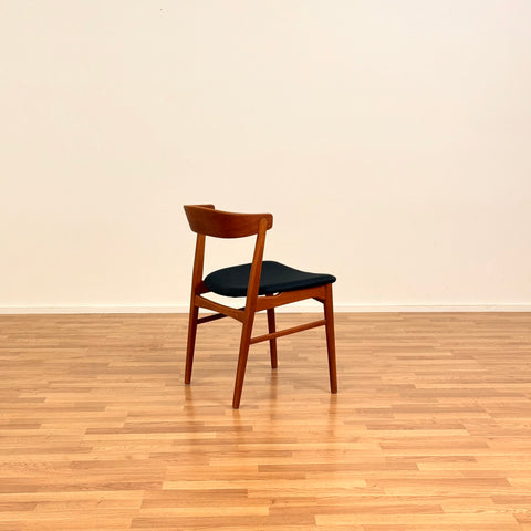 Danish set of 6 dining chairs 'model 206' by Thomas Harlev for Farstrup