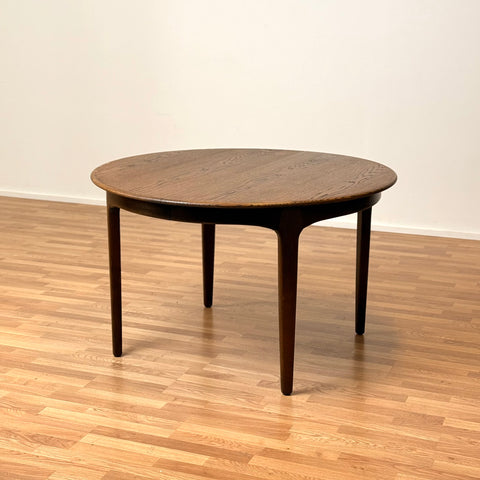 Dining table in oak by Henry Kjærnulf for Sorø møbelfabrik, 1950s-60s, Denmark