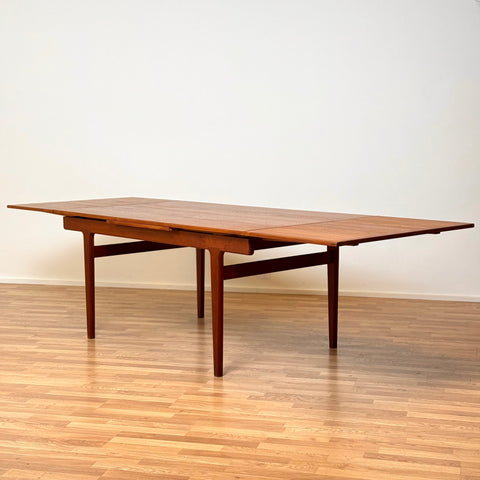 Dining table in teak by Vejle Stole & Furniture Factory, 1950s-60s, Denmark - Beyo Vintage